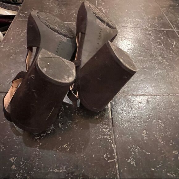 Kelly & Katie | Templar Slingback Cap Toe Pumps 8.5 - Picture 5 of 8